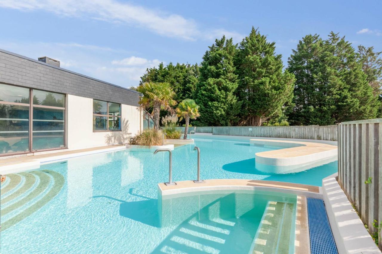 Village Pierre & Vacances Normandy Garden Бранвил Екстериор снимка