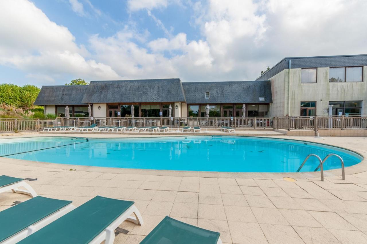 Village Pierre & Vacances Normandy Garden Бранвил Екстериор снимка