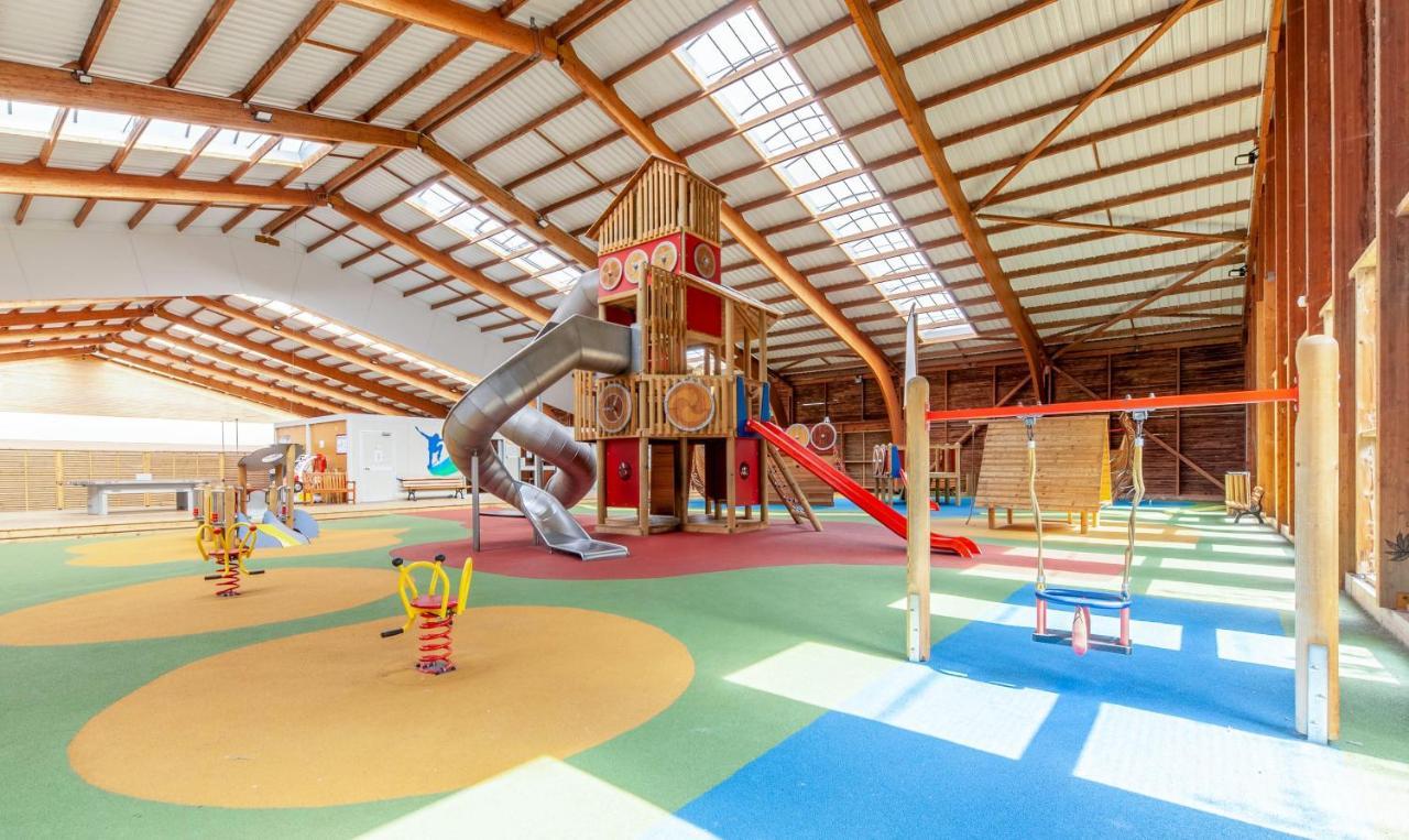 Village Pierre & Vacances Normandy Garden Бранвил Екстериор снимка