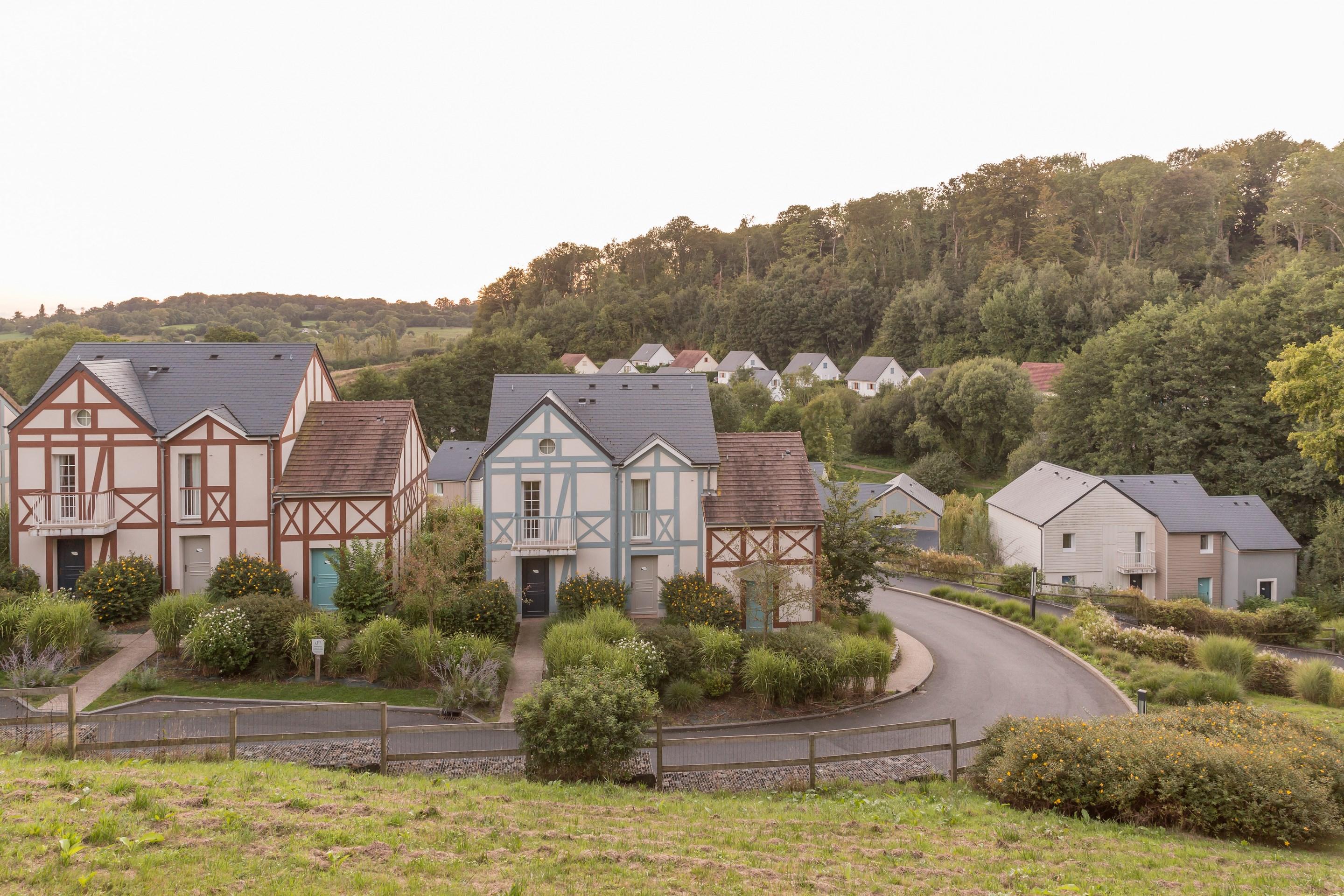 Village Pierre & Vacances Normandy Garden Бранвил Екстериор снимка
